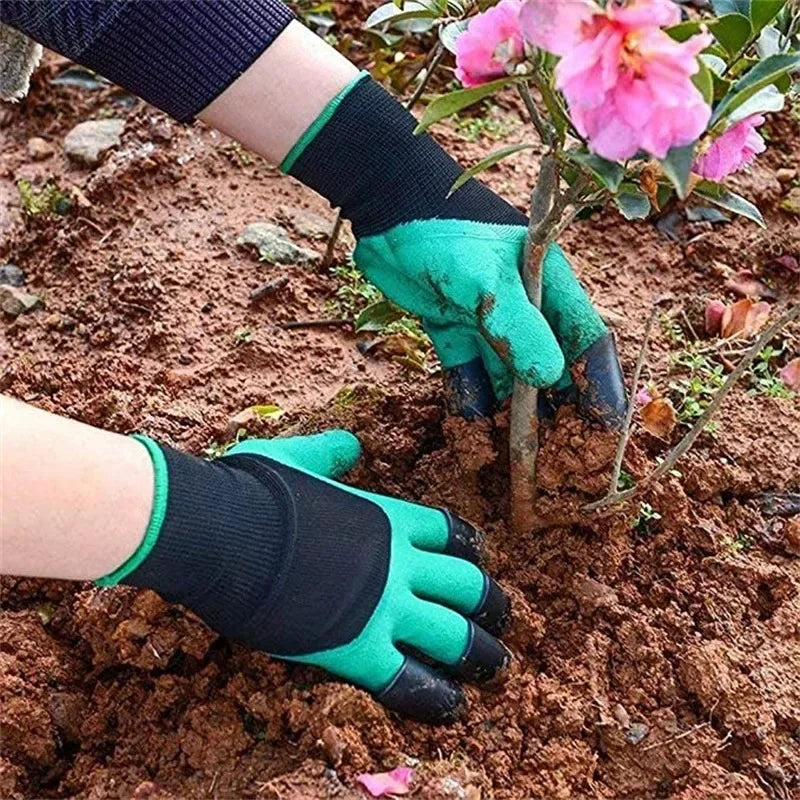 Gartenhandschuhe mit Krallen